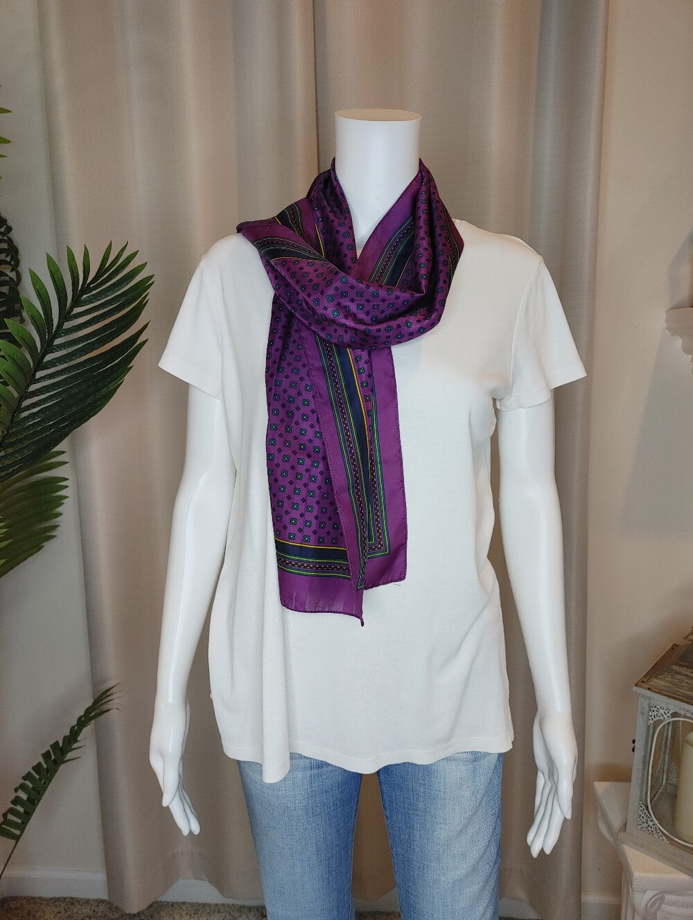 BUNDLE OF 5 SCARVES OF VARIOUS COLORS TEXTURES - Picture 5 of 6